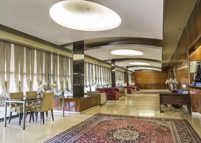 Brasilia 4 Star Hotels near Feira da Torre de TV